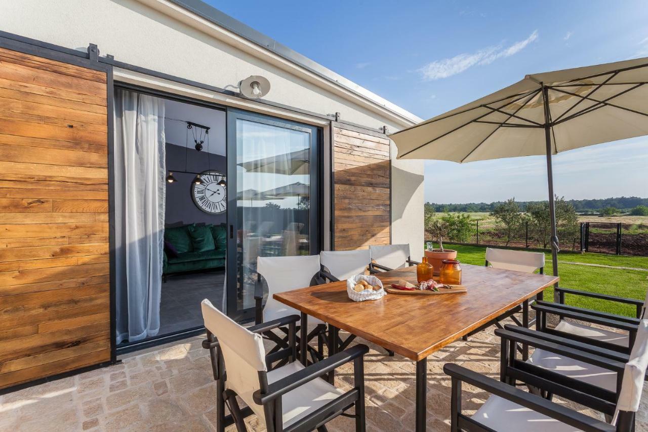 Villa Casa Daco Biograd Na Moru Exteriör bild