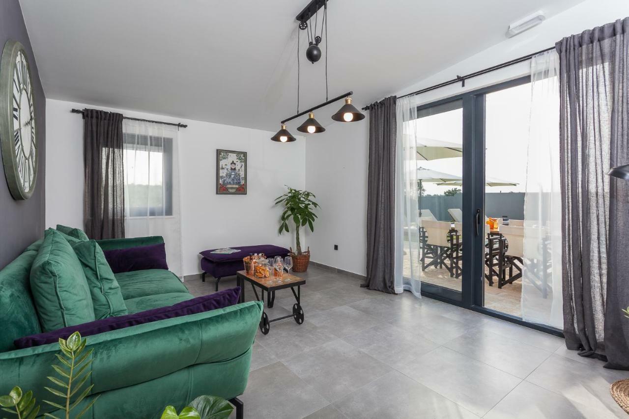 Villa Casa Daco Biograd Na Moru Exteriör bild